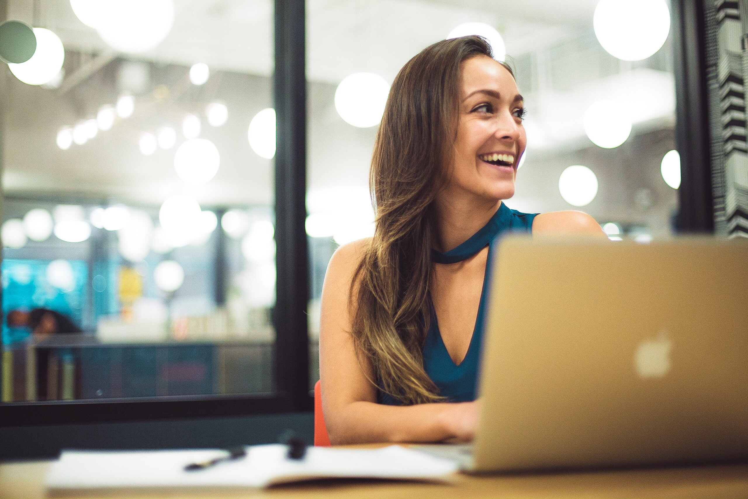 woman at laptop